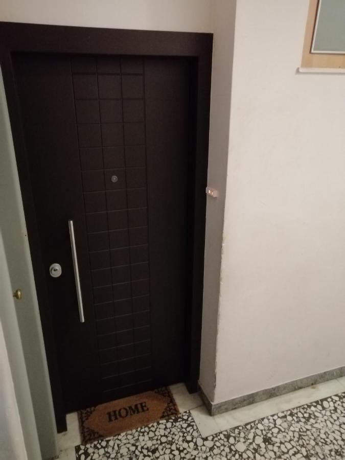 Alexandras Metro Studio&200mbps Apartment