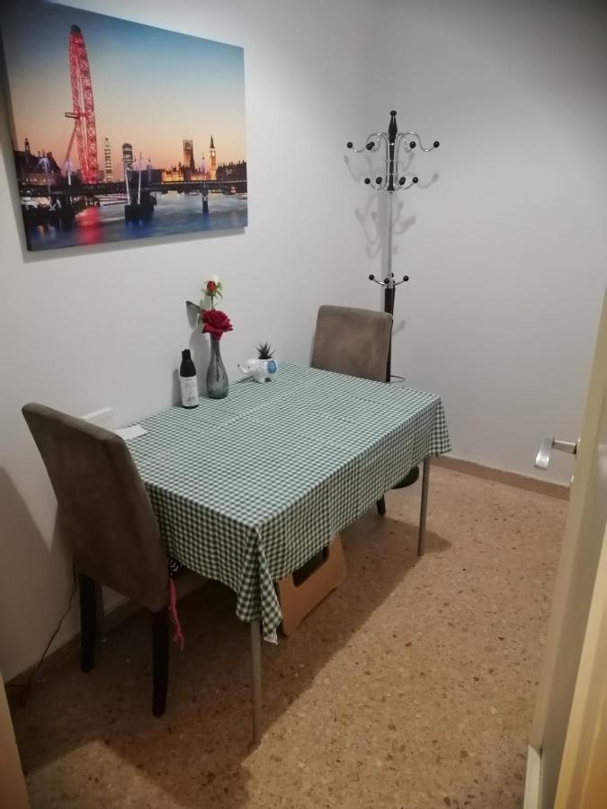 Alexandras Metro Studio&200mbps *