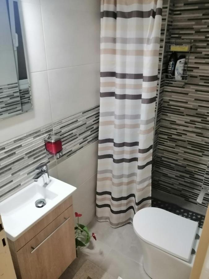 Alexandras Metro Studio&200mbps Apartament